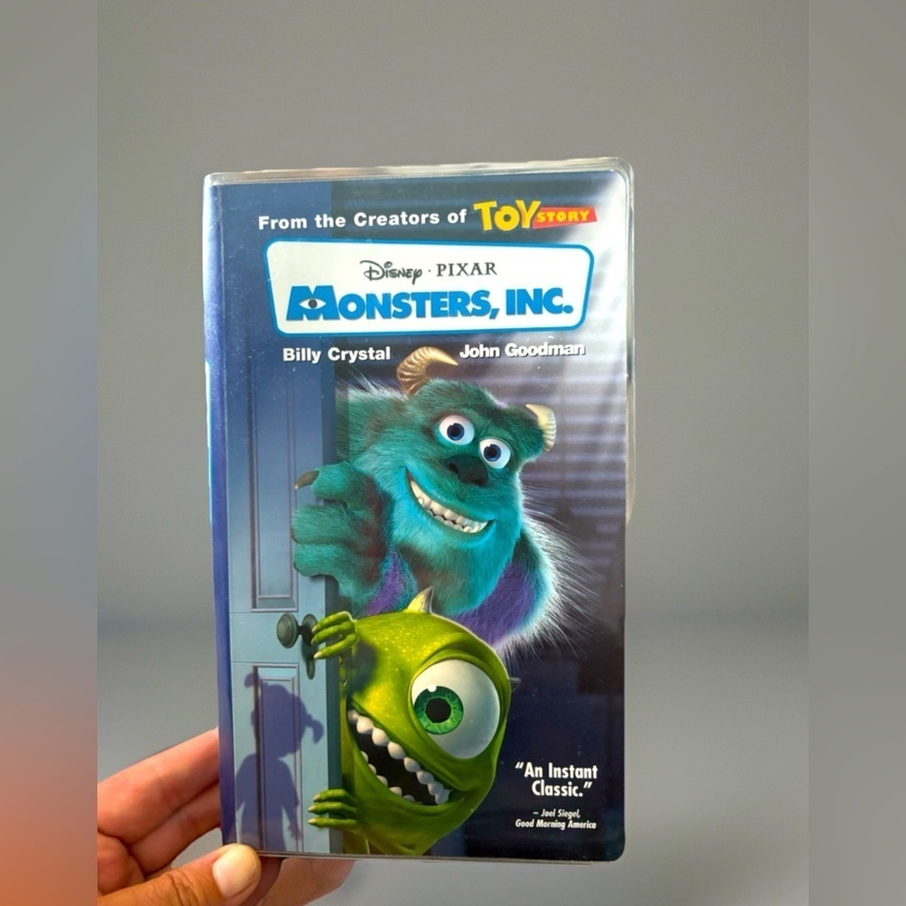 Monsters, Inc. VHS Video Tape 2002 Clamshell Blue Tape Works Disney Pixar